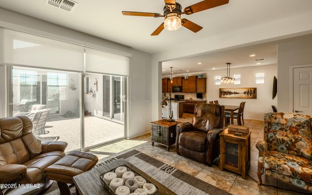 14016 E Voss Street, Vail, AZ 85641