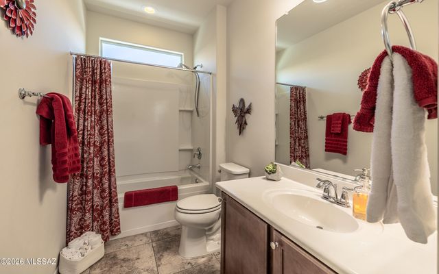 14016 E Voss Street, Vail, AZ 85641