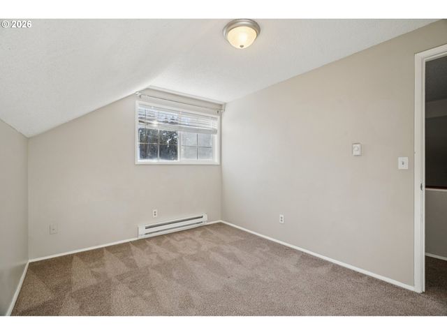 810 Ne PINEBROOK Ave, Vancouver, WA 98684