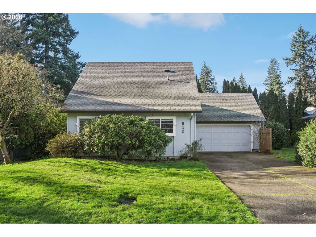 810 Ne PINEBROOK Ave, Vancouver, WA 98684
