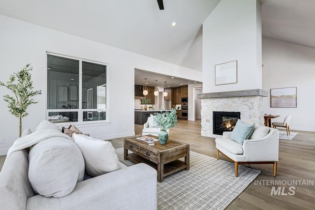 14230 N Goldginch Ave, Boise, ID 83714