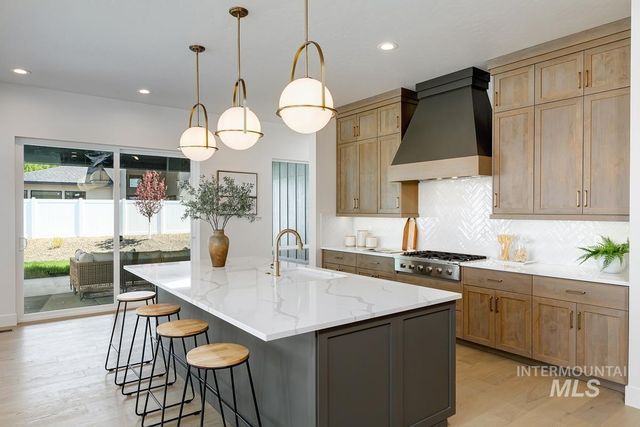 14230 N Goldginch Ave, Boise, ID 83714