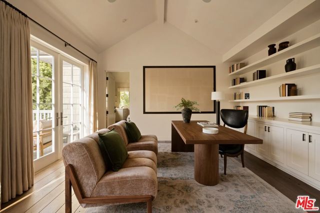 1319 Amalfi Drive, Pacific Palisades (los Angeles), CA 90272