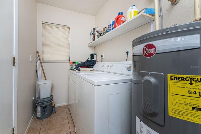 51 BOUNDARY BOULEVARD B, Rotonda West, FL 33947