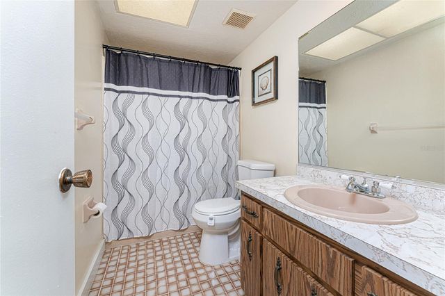 51 BOUNDARY BOULEVARD B, Rotonda West, FL 33947