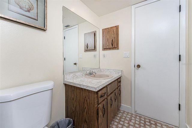 51 BOUNDARY BOULEVARD B, Rotonda West, FL 33947