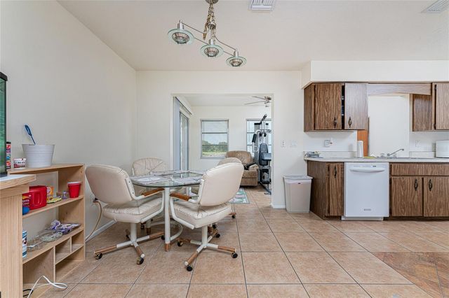 51 BOUNDARY BOULEVARD B, Rotonda West, FL 33947