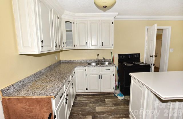 3560 Dogwood Court, Salisbury, NC 28144