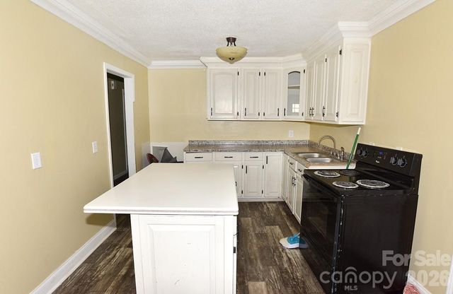 3560 Dogwood Court, Salisbury, NC 28144
