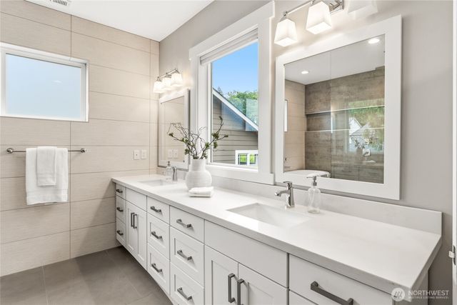 3509 W Thurman Street, Seattle, WA 98199