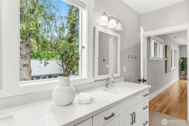 3509 W Thurman Street, Seattle, WA 98199