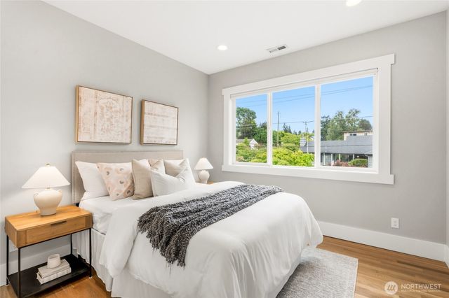 3509 W Thurman Street, Seattle, WA 98199