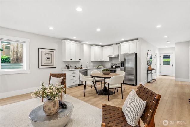 3509 W Thurman Street, Seattle, WA 98199