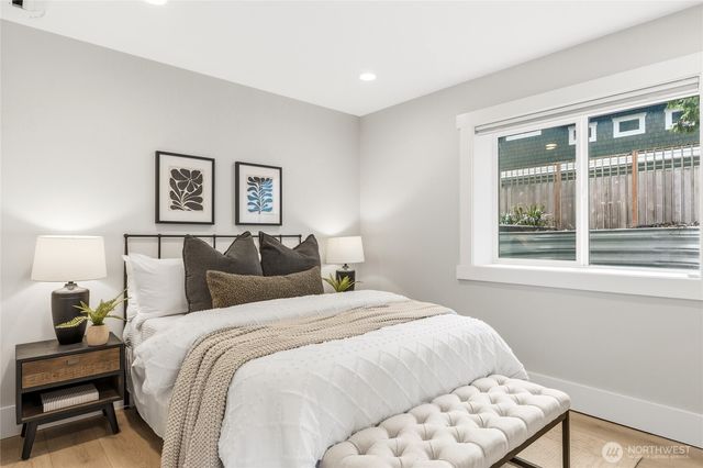 3509 W Thurman Street, Seattle, WA 98199