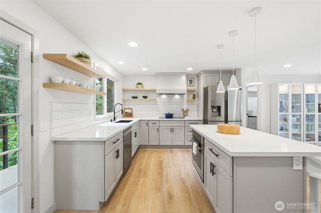 132 224th Street SE, Bothell, WA 98021