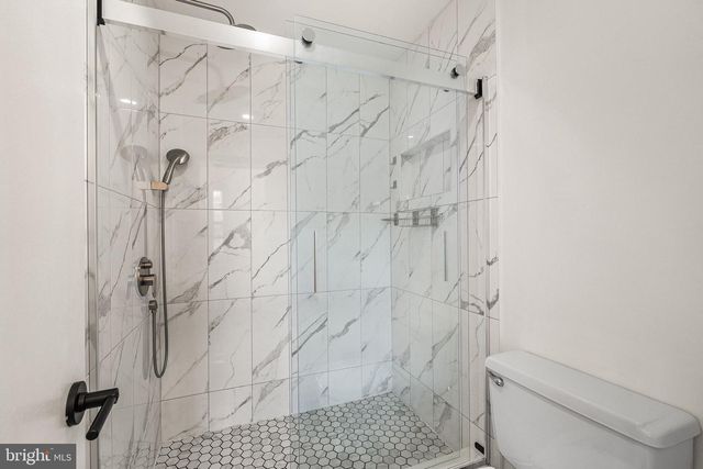 7440 CHUMMLEY CT, Falls Church, VA 22043