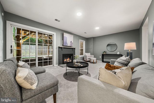 7440 CHUMMLEY CT, Falls Church, VA 22043