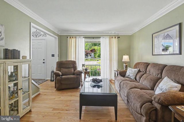 25 S PERCH CREEK DR, Newark, DE 19702