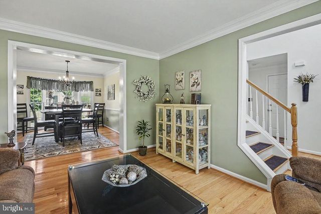 25 S PERCH CREEK DR, Newark, DE 19702