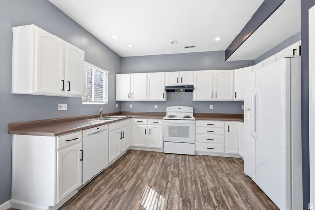 7709 S YELLOWOOD LN, West Jordan, UT 84081