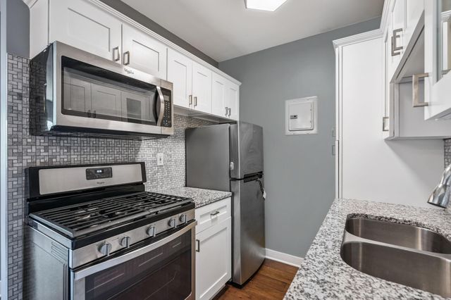 504 W Franklin Avenue 2C, Minneapolis, MN 55405