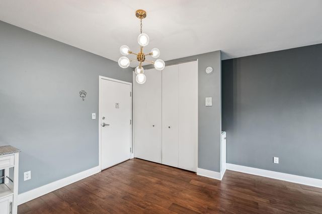 504 W Franklin Avenue 2C, Minneapolis, MN 55405