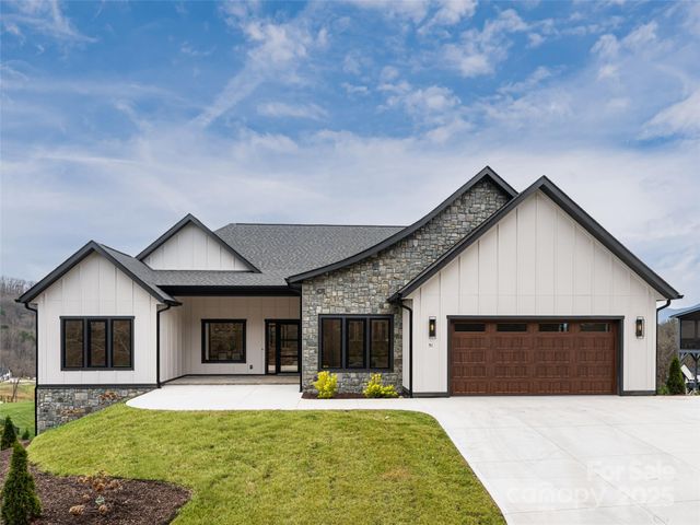 51 Bridgeway Drive 12, Candler, NC 28715