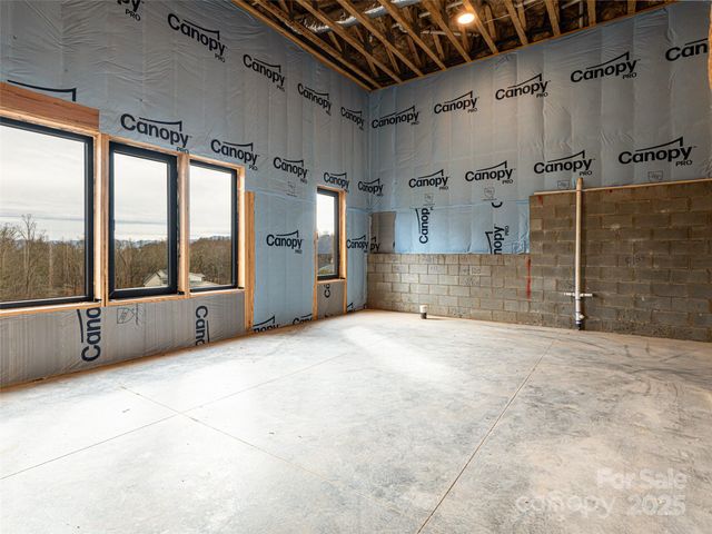 51 Bridgeway Drive 12, Candler, NC 28715