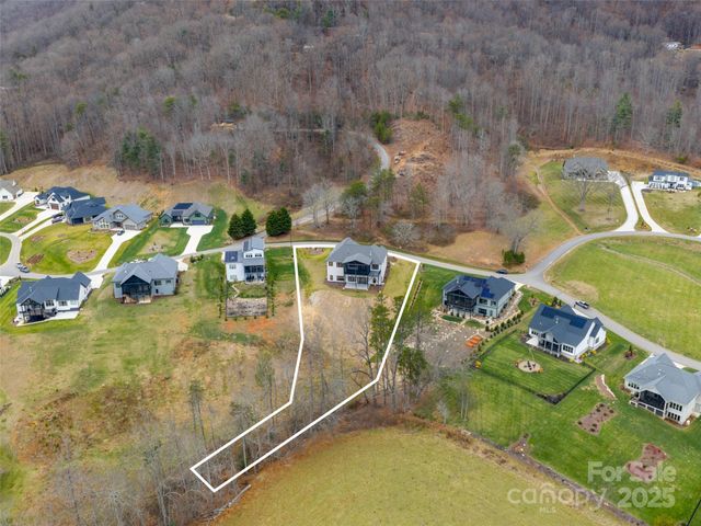 51 Bridgeway Drive 12, Candler, NC 28715