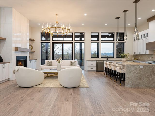 51 Bridgeway Drive 12, Candler, NC 28715