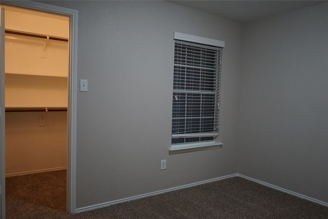 5445 Avery Lane, Grand Prairie, TX 75052