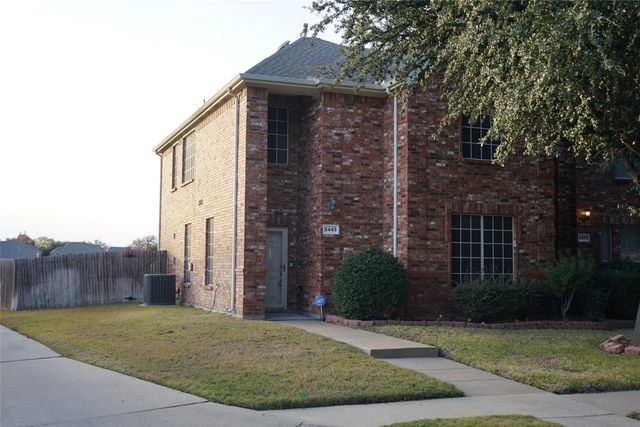 5445 Avery Lane, Grand Prairie, TX 75052