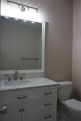 5445 Avery Lane, Grand Prairie, TX 75052