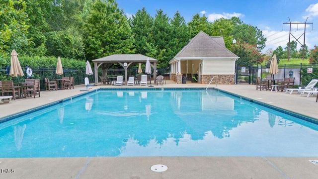104 Saltybrook Lane, Holly Springs, NC 27540
