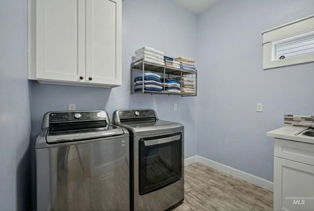 1623 W Young Ave, Nampa, ID 83651