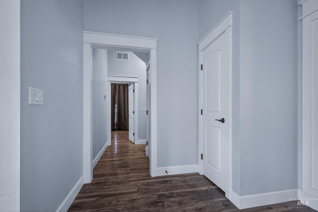 1623 W Young Ave, Nampa, ID 83651