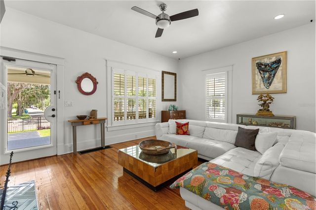 209 E AMELIA STREET, Orlando, FL 32801