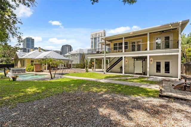 209 E AMELIA STREET, Orlando, FL 32801
