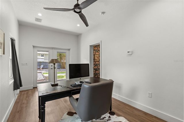209 E AMELIA STREET, Orlando, FL 32801