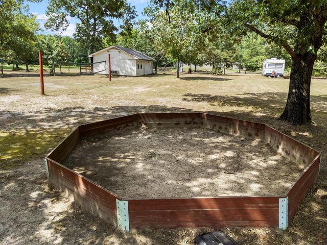 252 Private Road 6955, Alba, TX 75410