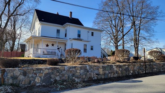 10 Marion St 2, Hudson, MA 01749