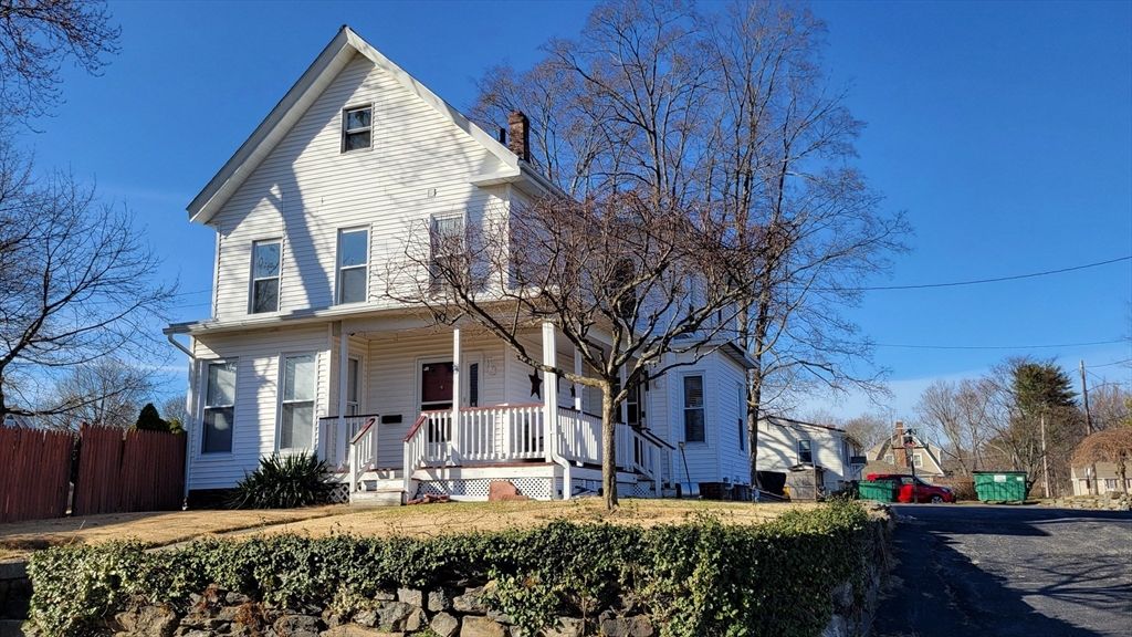 10 Marion St 2, Hudson, MA 01749