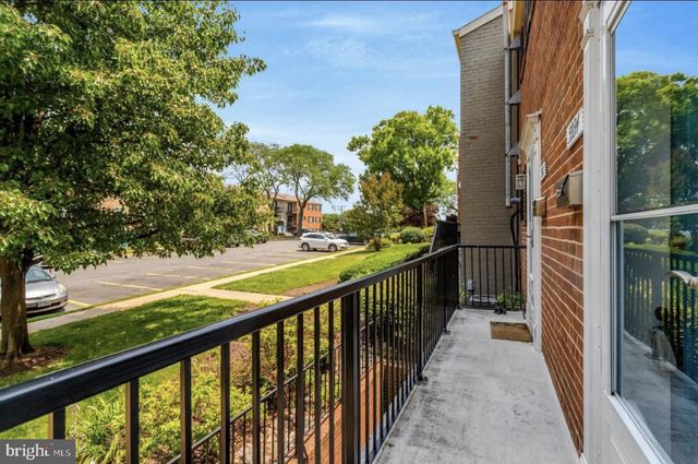 5934 MAYFLOWER CT, Alexandria, VA 22312