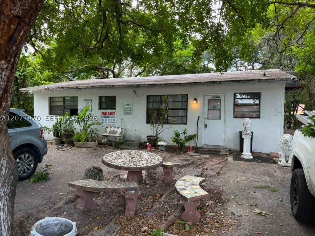 1918 Sheridan St, Hollywood, FL 33020