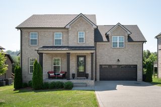 264 Crooked Creek Ln, Hendersonville, TN 37075