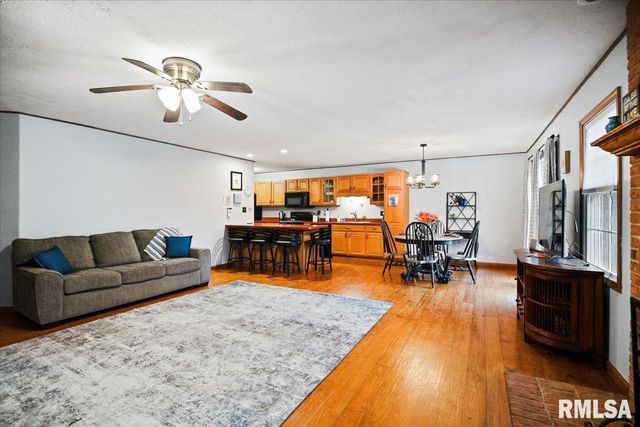 3810 Bristlecone Drive, Springfield, IL 62712