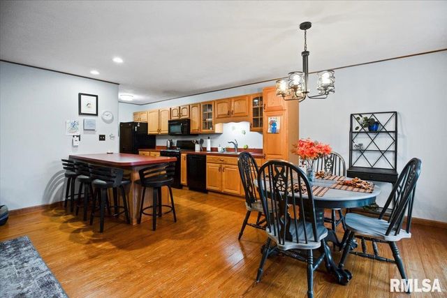 3810 Bristlecone Drive, Springfield, IL 62712