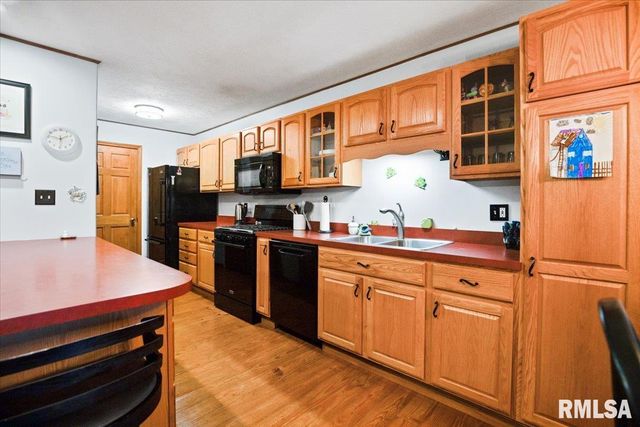 3810 Bristlecone Drive, Springfield, IL 62712