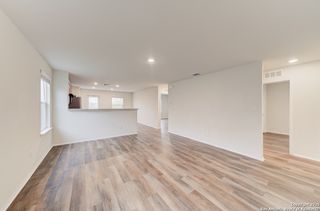 550 Retama Pass, San Antonio, TX 78219