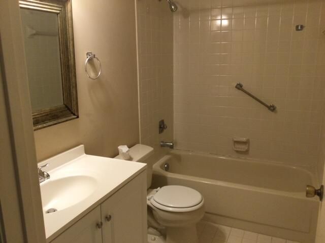 2240 SW 92nd Terrace 2402, Davie, FL 33324
